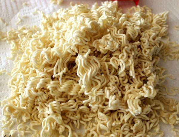Noodle Crumbs ( 6kg x3 )