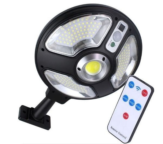 Outdoor Remote Controlled Solar Street Lamp